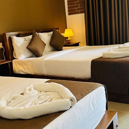 Hotel Heladiv Anuradhapura Dış mekan fotoğraf
