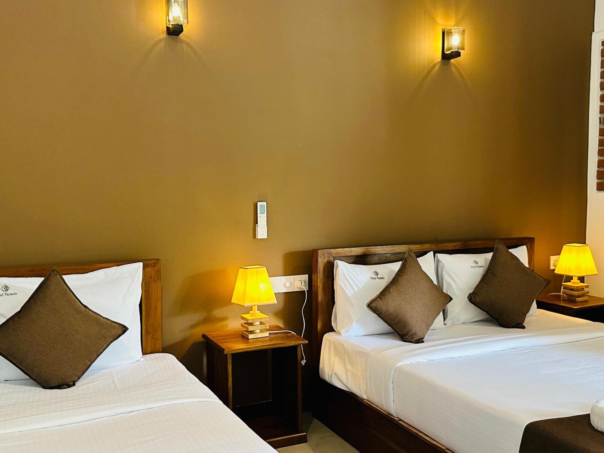 Hotel Heladiv Anuradhapura Dış mekan fotoğraf