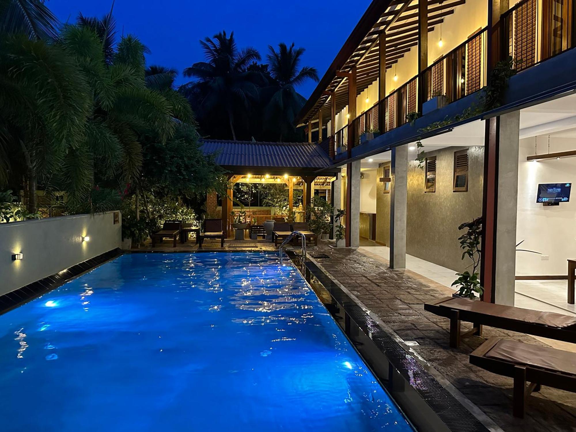 Hotel Heladiv Anuradhapura Dış mekan fotoğraf