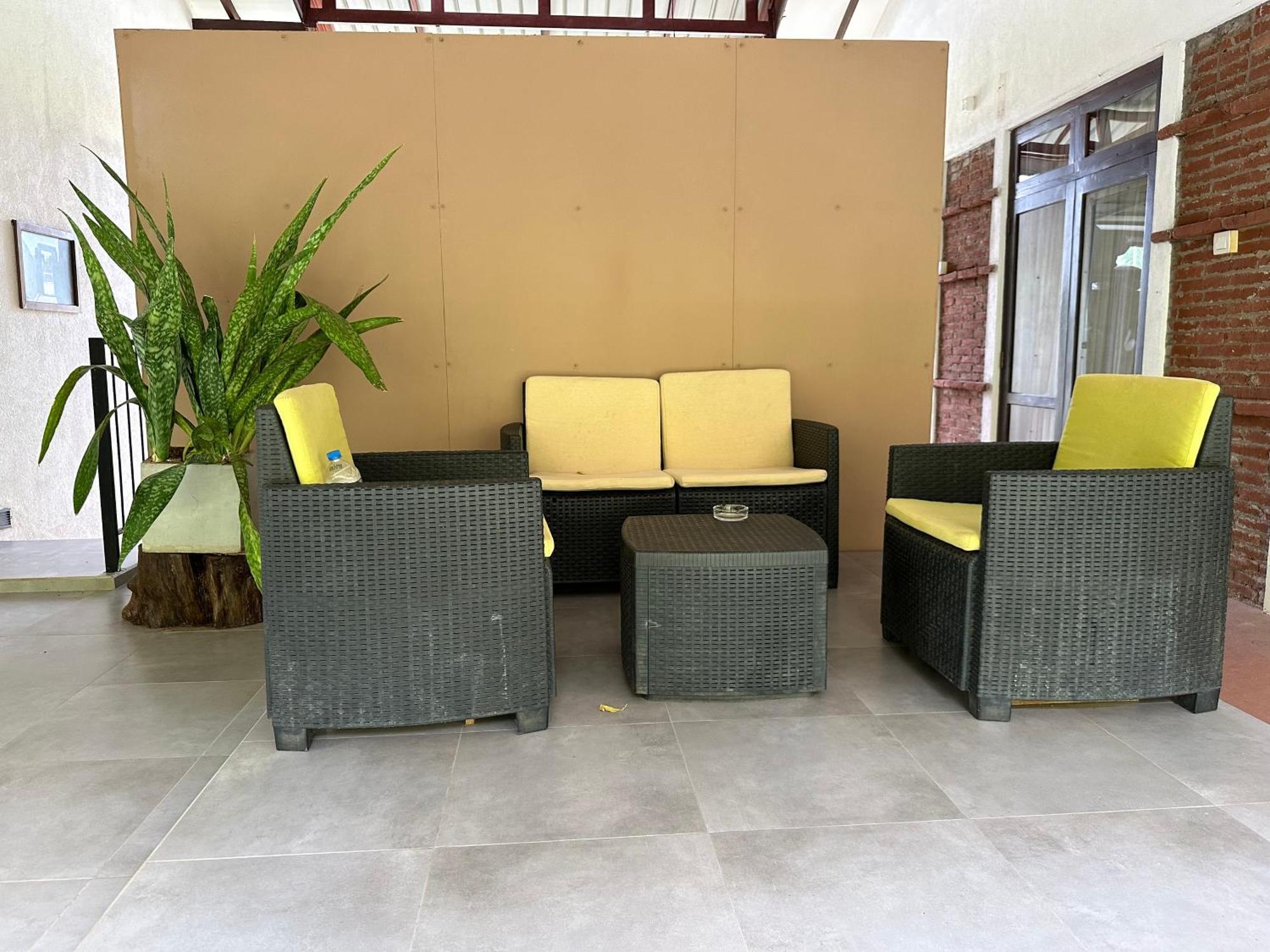 Hotel Heladiv Anuradhapura Dış mekan fotoğraf