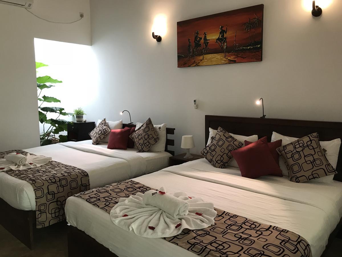 Hotel Heladiv Anuradhapura Dış mekan fotoğraf